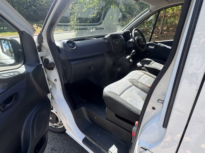 Vauxhall Vivaro Cdti Ecoflex - Image 19