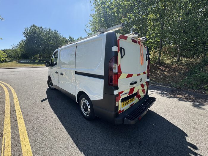 Vauxhall Vivaro Cdti Ecoflex - Image 9