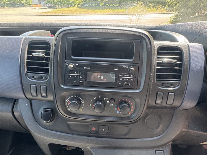 Vauxhall Vivaro Cdti Ecoflex - Image 16