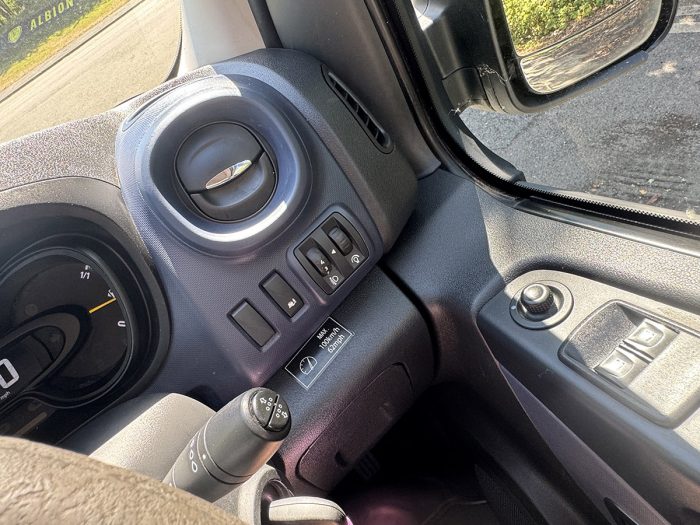 Vauxhall Vivaro Cdti Ecoflex - Image 13